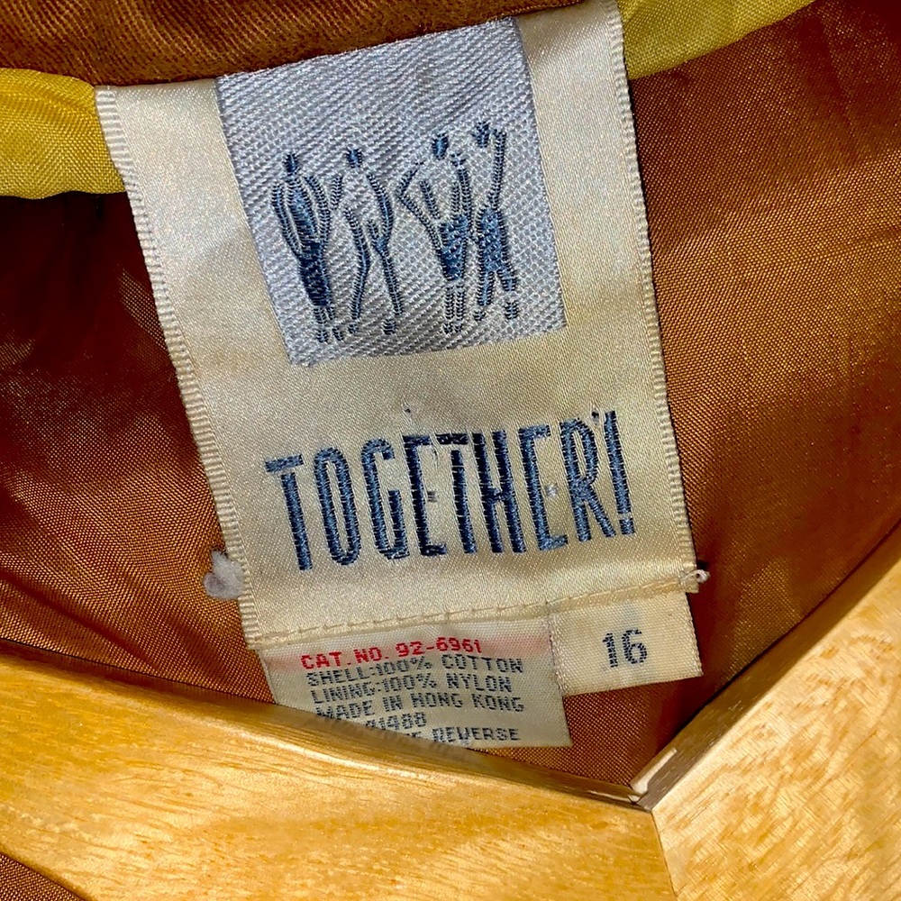 VINTAGE 80’s Trench by TOGETHER Ocre RARE Color - Picture 3 of 6
